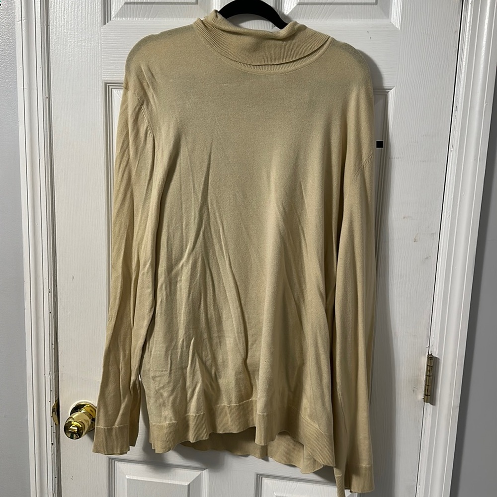 Alfani crewneck
